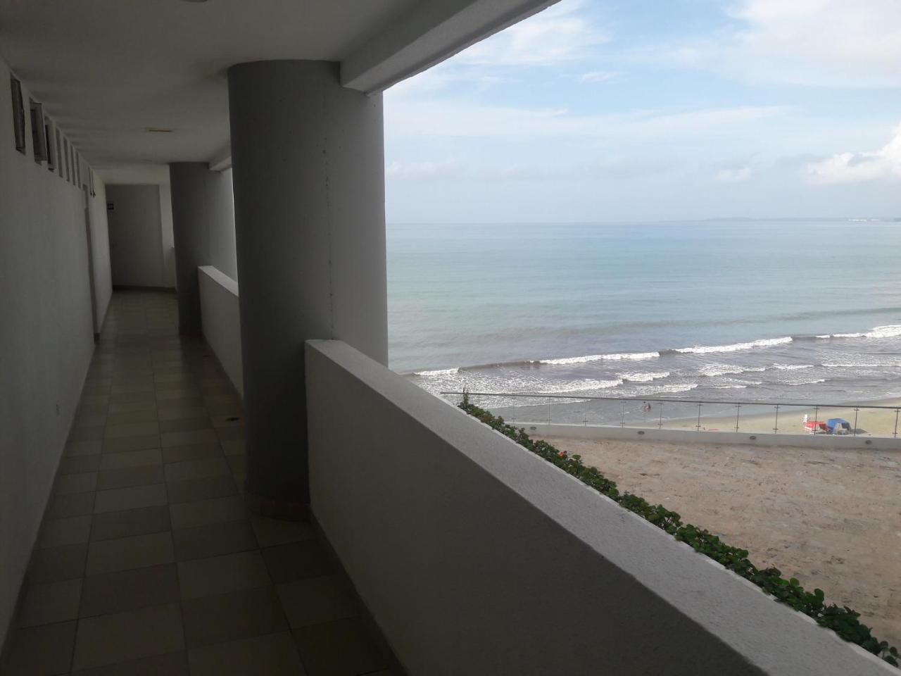 Edificio Torre De Cadiz *